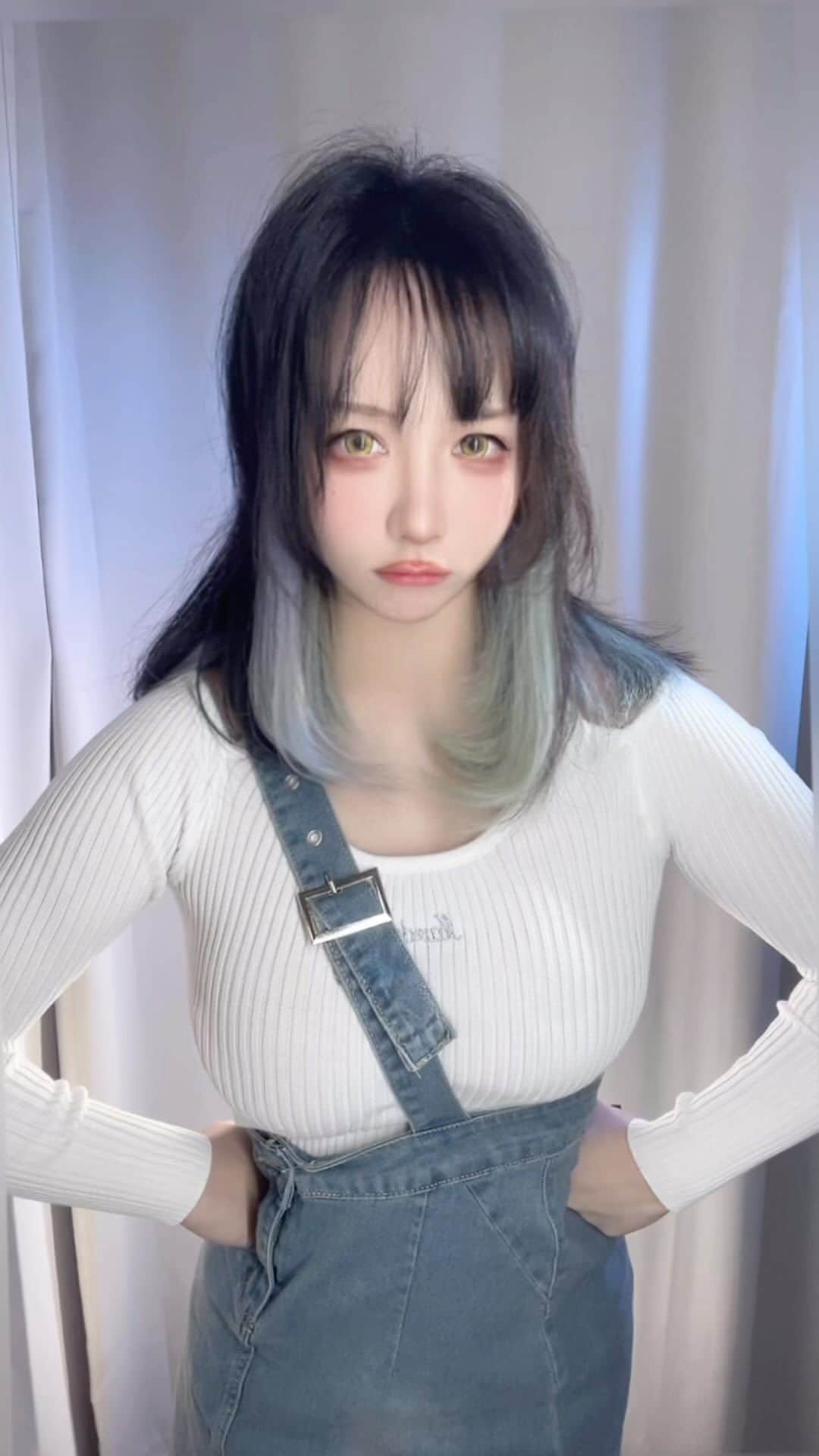 千尋のインスタグラム：「好きじゃない 😡I Don’t Like You 說了不喜歡你  #asiagirl」