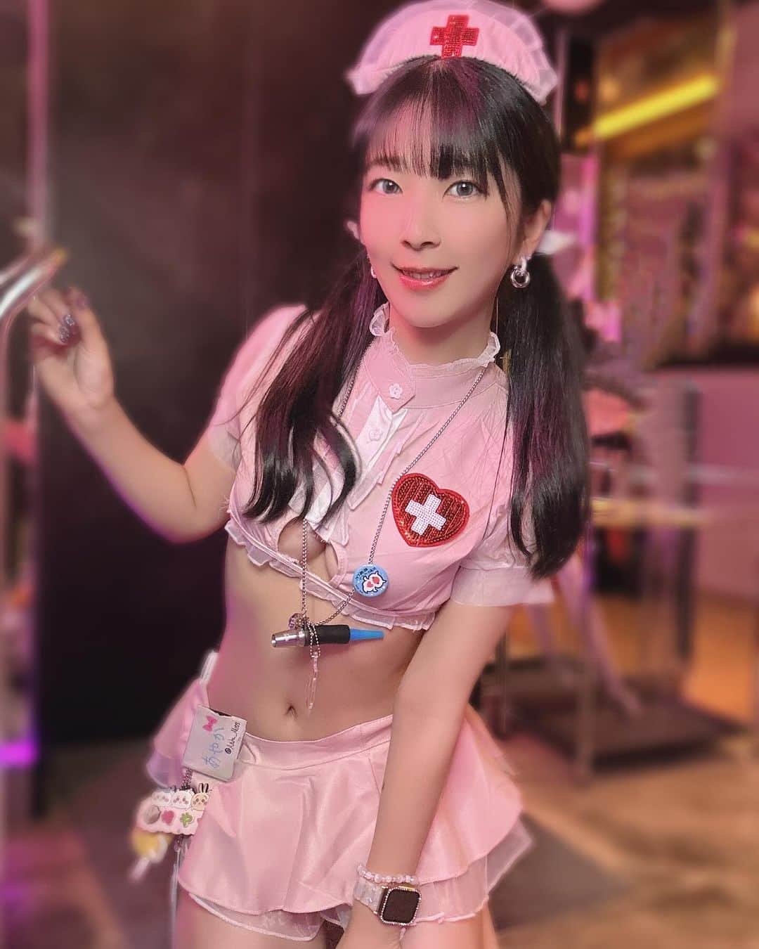 服部彩香のインスタグラム：「☠🎃Happy Halloween 🍭🍬 . #コスプレ #ハロウィンコスプレ #ナースコスプレ #セクシーナース #ナースコス #サキュバスシーシャ #セクー #美尻」