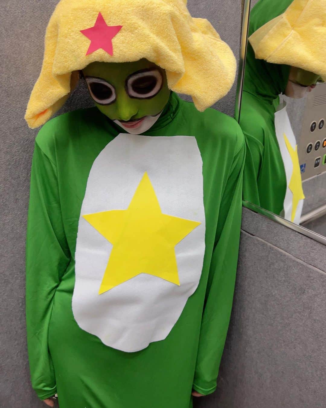 椎名ひかり（ひかりん）のインスタグラム：「🎃unhappy Halloween🎃  宅コスでありますよなつみどのっ」