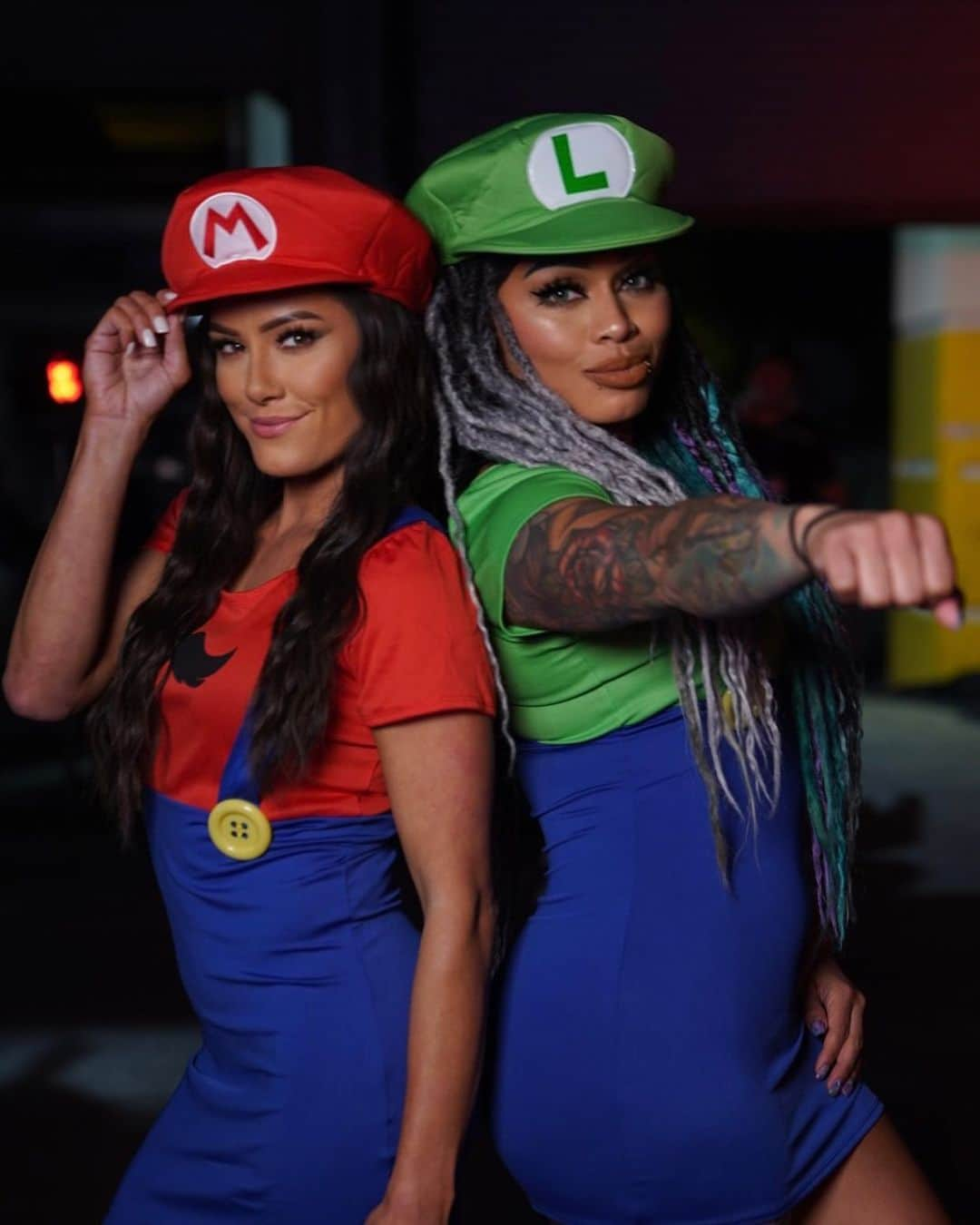 カシー・カタンツァーロのインスタグラム：「Mamma Mia! 👊🏼⭐️  #HappyHalloween #Mario #mariobros #supermario #supermariobros #wwe #wweraw #mondaynightraw #halloween #costume」