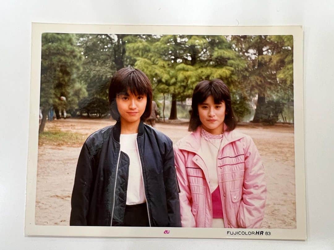 のインスタグラム：「本日、11月4日の怪獣プロレス衣装合わせ  詳細⇔https://t.livepocket.jp/e/v9ks3?utm_source=Twitter&utm_medium=social&utm_campaign=261216&utm_content=org  昔、小道具さんだった方がいらっしゃって、科学戦隊ダイナマンのオフショットを見せて下さいました。メイクもオフ萩原佐代子(๑˃̵ᴗ˂̵) この日、吹き替えをしてくださった美女、後に大スターに❣️❣️  シンシア・ラスターは、日本のアクション女優である。アジア各地で活躍した後、現在は福岡に活動拠点を移している。 日本での芸名は大島 ゆかり。福岡県福岡市西区出身。総合学園ヒューマンアカデミー福岡校の特別顧問を務めている。  #怪獣プロレス #科学戦隊ダイナマン #シンシアラスター  #萩原佐代子」