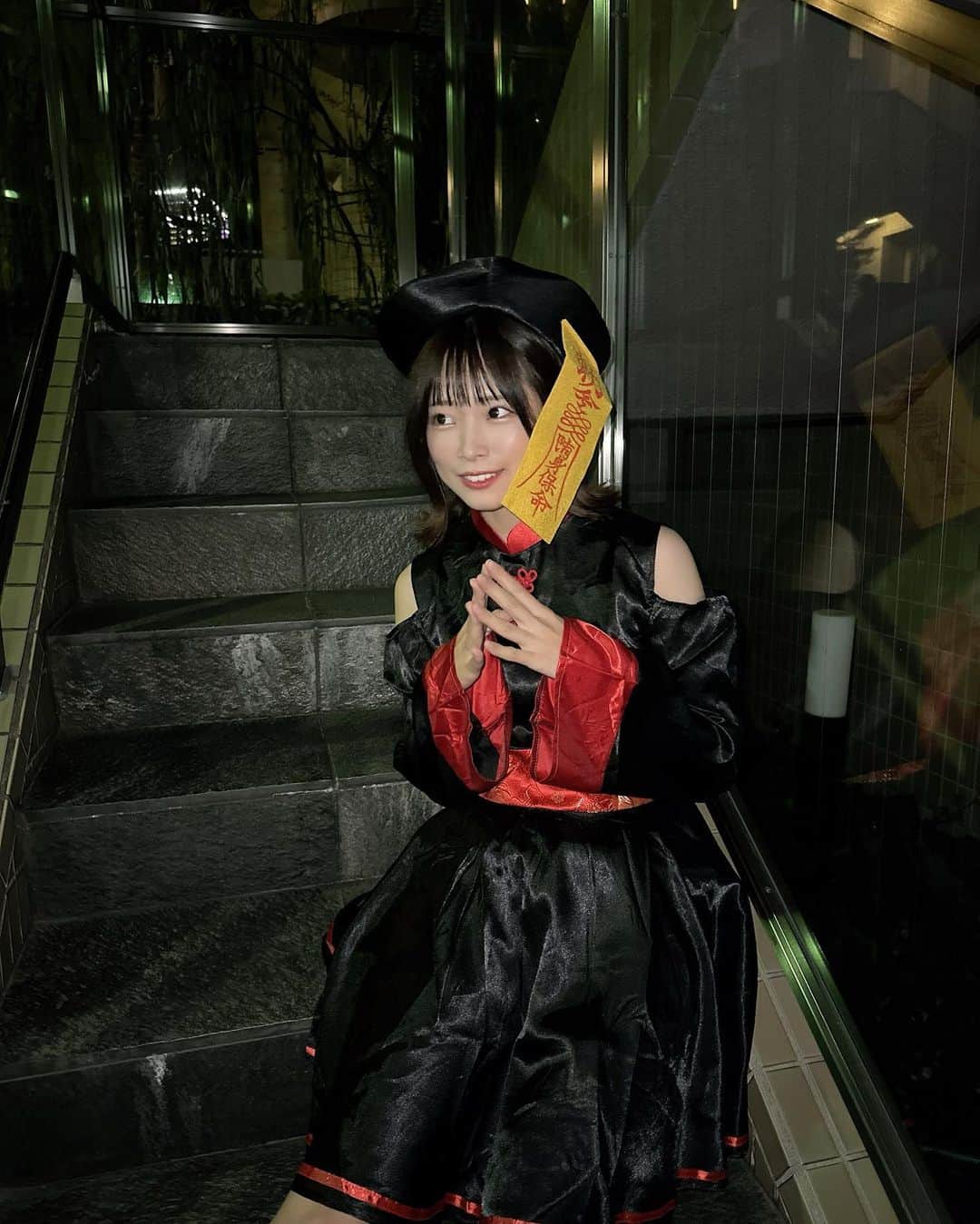 高橋みのりさんのインスタグラム写真 - (高橋みのりInstagram)「Happy Halloween🎃♡  コスプレどうかな、、、？ あんまりこゆの得意じゃないからドキドキの緊張です😖  いつかみんなで一緒にハロウィンパーティしたいなあ、、！！  って思ったけど、ハロウィンパーティーって仮装以外に何するんだろう？笑」11月1日 0時06分 - tminori_1212