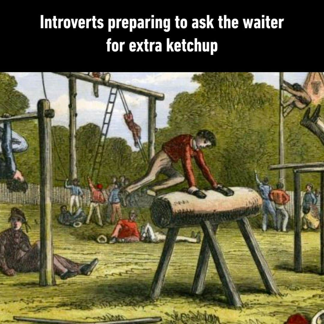 9GAGさんのインスタグラム写真 - (9GAGInstagram)「gotta warm up first  - #introverts #warmup #memes #9gag」11月1日 0時03分 - 9gag