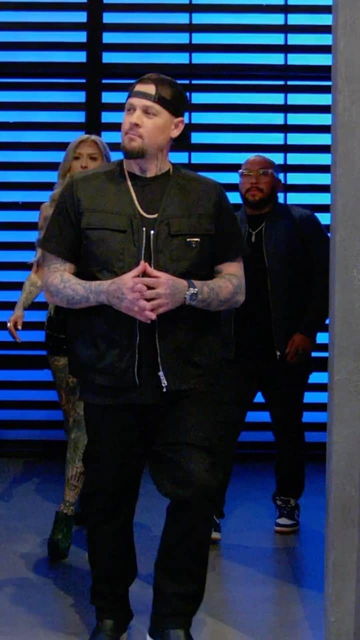 ジョエル・マッデンのインスタグラム：「Get ready for the ride… it’s going to be WILD 💥 #InkMaster season 15 starts streaming TOMORROW [November 1‼️] on @paramountplus」