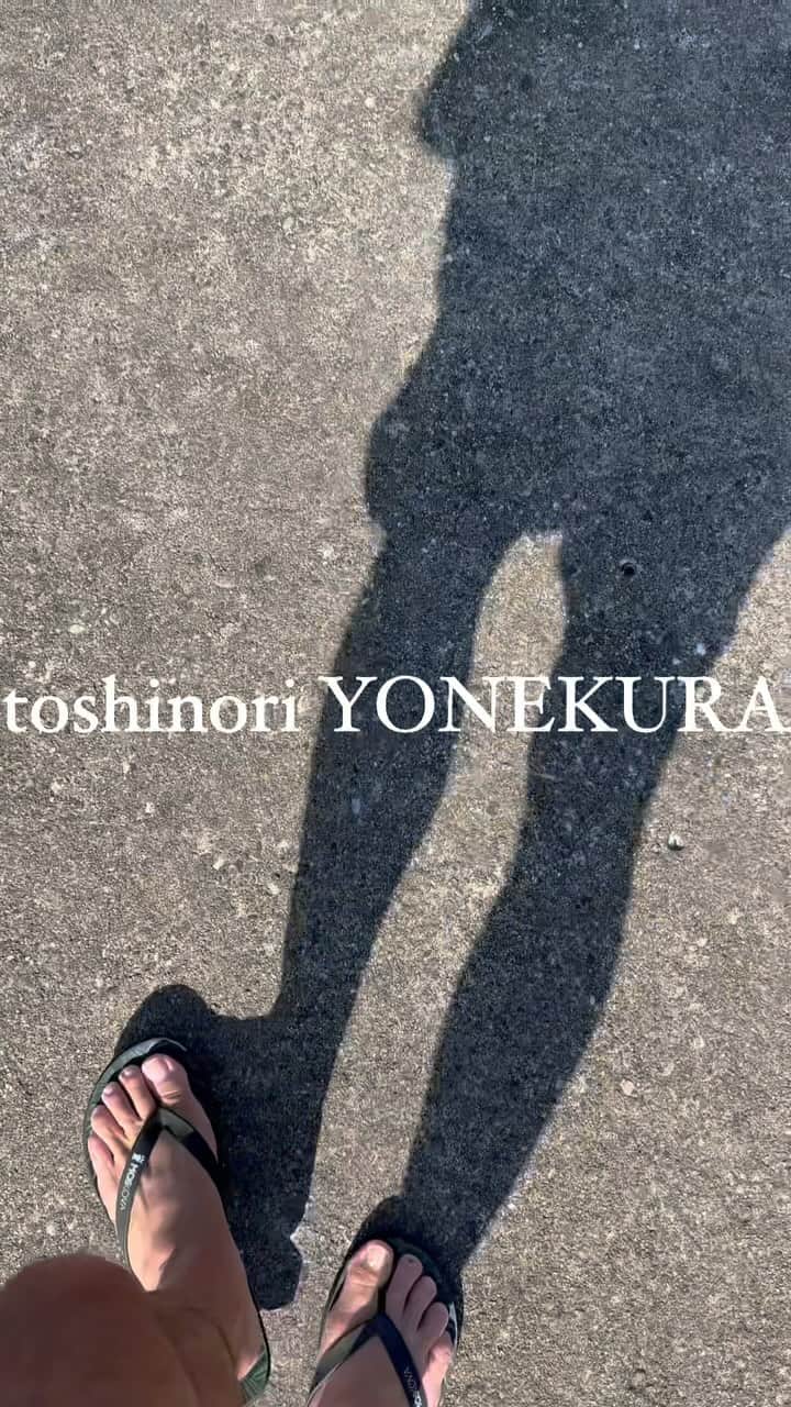 米倉利紀のインスタグラム：「strolling😊」