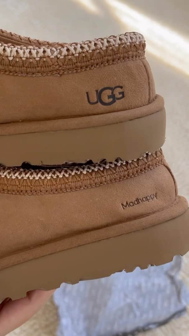 アグのインスタグラム：「Rise ‘n shine ☀️ UGG & Madhappy Tasman is ready to be yours tomorrow.    Available on UGG.com on 11/1 @ 9AM PST.  #UGG #Madhappy #UGGTasman #UGGBoots #UggMadhappy」