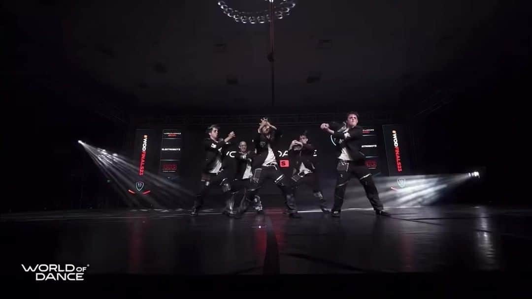 のインスタグラム：「Getting into the Halloween spirit with Elektrobotz Frankenstein performance at World Finals 2023! 🧟‍♂️☠️  #worldofdance #wod #halloween」