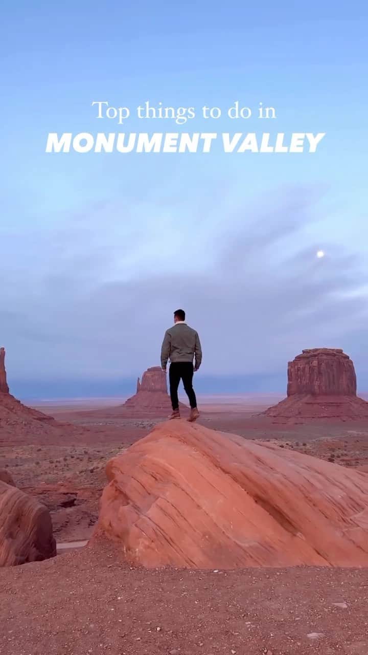 Visit The USAのインスタグラム：「Monument Valley in Arizona does it again. This time, with a cool stay, scenic road trips, and exclusive hikes. 🏜   Ready? Save this handy guide for your adventure in the Wild West:   🛖 Stay in a Hogan, a traditional Navajo home.   🚗 Drive along Route 163 and make a pitstop at the Forrest Gump Point, an iconic filming location.   🌅 Get behind the wheel to explore the Monument Valley Scenic Loop for incredible views and photo opportunities.   🥾 Take a hiking tour with local Navajo guides to get access to can’t-miss spots like Mystery Valley and Teardrop Arch.   🎥: @marco.miglionico  #VisitTheUSA #VisitArizona #MonumentValley #AdventureTravel」