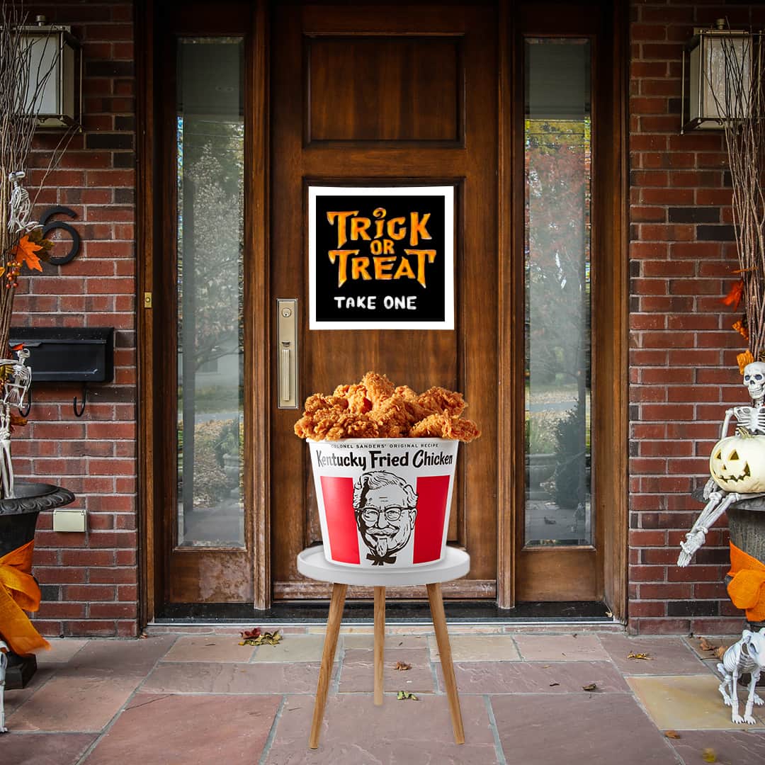 ケンタッキーフライドチキンのインスタグラム：「Let’s be honest, no one’s going to take just one.」