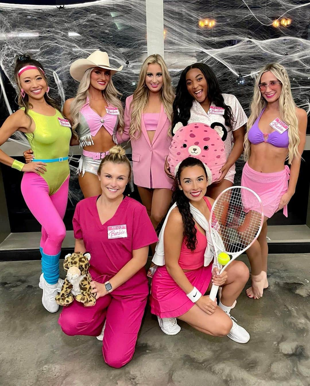 本田景子さんのインスタグラム写真 - (本田景子Instagram)「Welcomto the Barbie World!!👻💖  Happy Halloween from Dream three!!🎃🧡  #halloween #dreamthree #jacksonville #jaguars #nflcheerleaders」11月1日 1時17分 - keikohonda1111