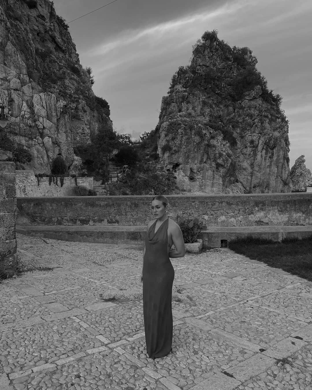 アンジェリカ・ブリックさんのインスタグラム写真 - (アンジェリカ・ブリックInstagram)「Sicily nights」11月1日 1時29分 - angelicablick