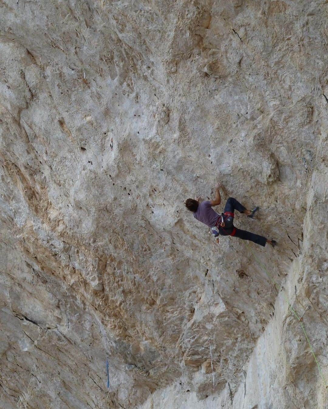 クリス・シャーマさんのインスタグラム写真 - (クリス・シャーマInstagram)「“JUMBO PUMPING LOVE” is NOT the name of the hardest rock climb in America. It could have been. So how does a climb gets its name?   This story started over 3 decades ago, when a  striking, but faint line of pockets - viewed through my binoculars - eventually became one of the most difficult and famous rock climbs in the world.   On a cold November day in 1991, perched near the summit of remote Clark Mountain, I embarked on a top down inspection of what was the most king line I ever found. Wild swings into the wall to place bolts revealed section after section of V-hard boulder problems. My psyche was high as I slowly and methodically continued down, placing bolts.   It became abundantly clear to me that this entire climb would go, but at a standard much more difficult than the hardest grade in 1991. I thought maybe this would be possible as a multi pitch climb. I tried it, was unable to make it to the halfway anchors, so I set my sights on the other king line to the left which I named Jumbo Pumping Hate (5.14a).  Fast forward to 2008, when Chris Sharma redpointed my original king line project. In true Sharma fashion, he brought it to a new level by climbing the entire wall in one very long pitch. He named this “Jumbo Love” and graded it 5.15b. It stood as the hardest and proudest sport climb in America for 14 years. There were a few repeats by America’s strongest sport climbers. In 2013, I belayed Sharma on a hard start (bolted by Jorge Visser) to Jumbo Love. This was like adding a 5.14b, with no rest, to a long 5.15b. I tried to do the math… how hard could this be?  The direct start to Jumbo Love remained un-redpointed until October 2022, when Seb Bouin linked it all together. So how does a route get its name? What would Seb name it? Do you honor the history in your name as Sharma did with Jumbo Love, or do you call it something completely different? Seb messaged Chris and me. With a little back and forth, he decided on “Suprême Jumbo Love” (5.15c).  Photos tagged: Suprême 2022 Suprême in 2013, 2 photos  JPH in the 90s  #climbinghistory #originofclimbingroutenames #clarkmountain」11月1日 2時13分 - chris_sharma