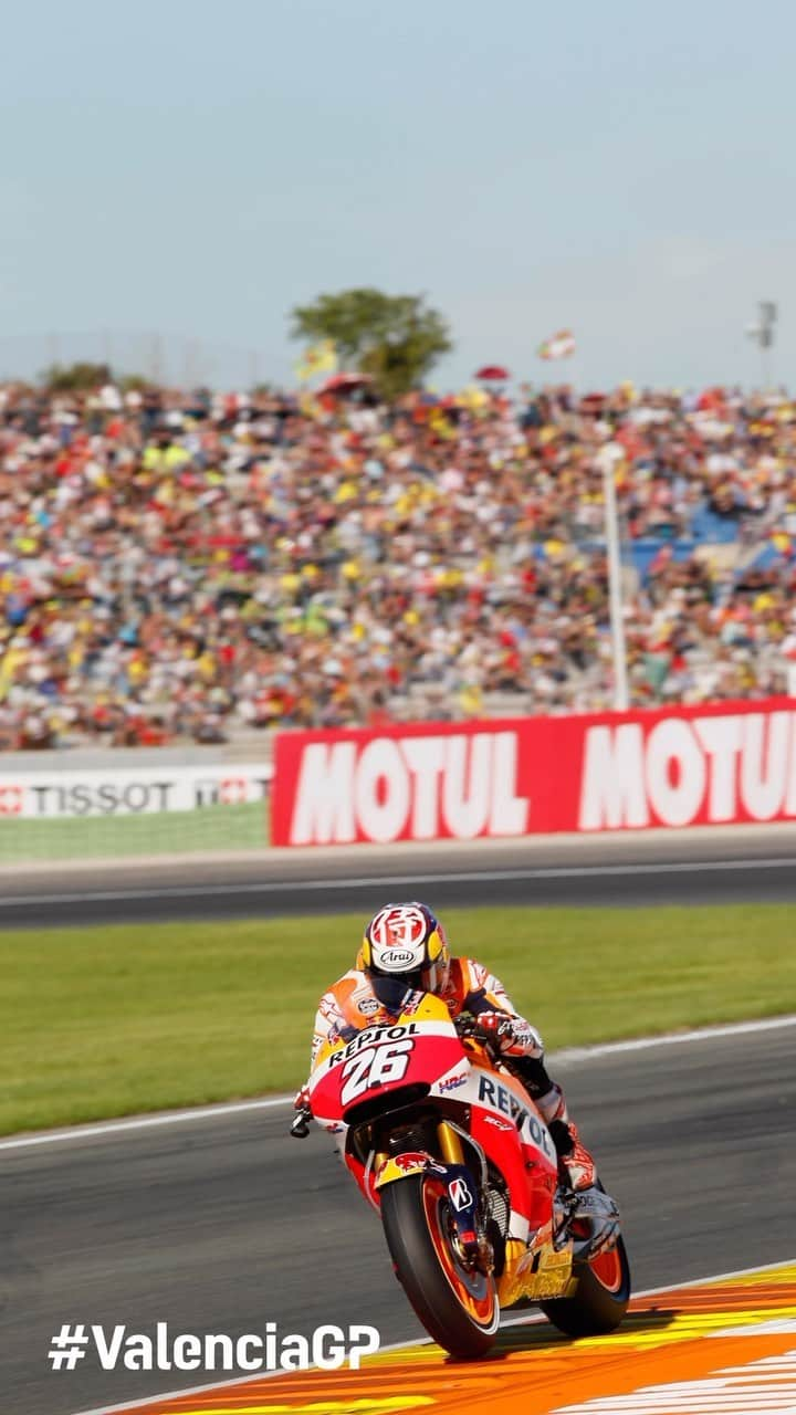 ダニ・ペドロサのインスタグラム：「¡Ya sólo faltan 26 días para el #ValenciaGP! 🥳  Cada vez queda menos para encender la traca final 🧨  #MotoGP」