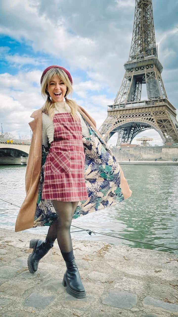 リンジー・スターリングのインスタグラム：「Www.Fandiem.com to enter to win a trip to see me in Paris!」