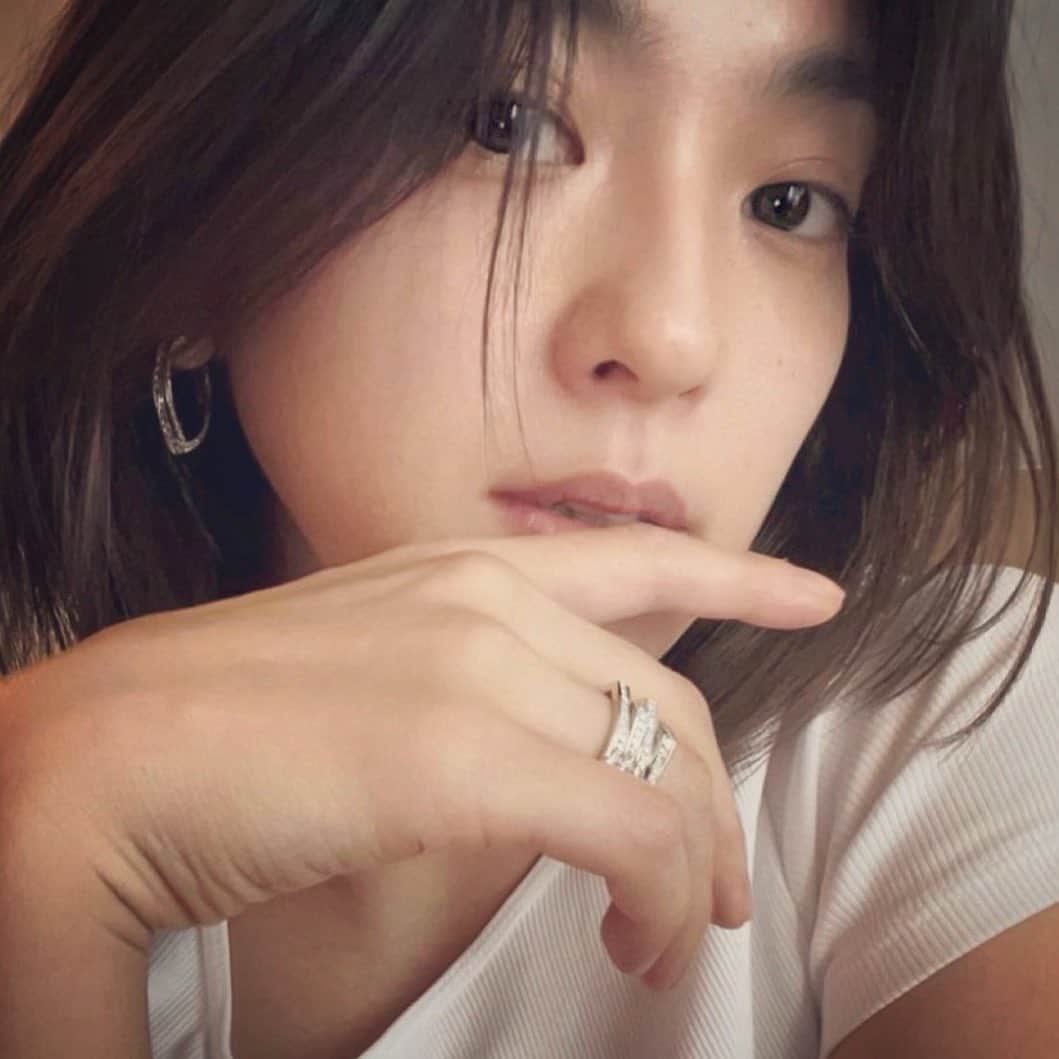 のインスタグラム：「Antifer Collection 💎 ＂10th anniversary POP UP "  11/1 − 7 at  ISETAN SALONE 🦋  @repossi  #repossi  #Antifer10thAnniversary #PR」