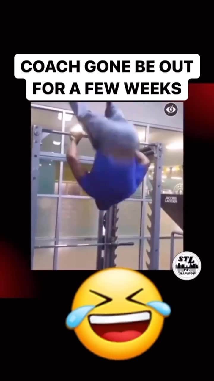 スヌープ・ドッグのインスタグラム：「Cmon coach 😭😭」