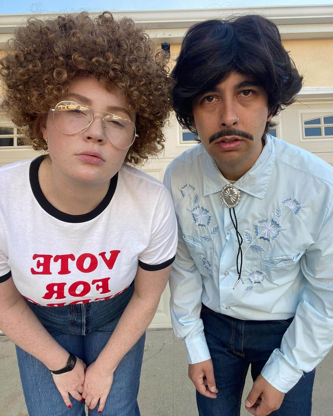 ヴィック・フエンテスさんのインスタグラム写真 - (ヴィック・フエンテスInstagram)「Happy Halloween from Napoleon, Pedro and your friendly neighborhood skunk 🦨」11月1日 9時39分 - piercethevic