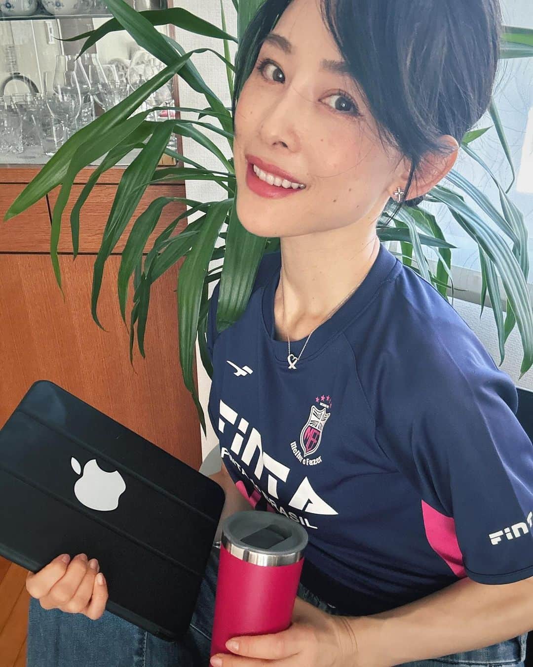 中岡由佳のインスタグラム：「❇︎ Perfect weather in Tokyo🌞 Yucca is fine! me too:))  #Tokyo  #Japan」