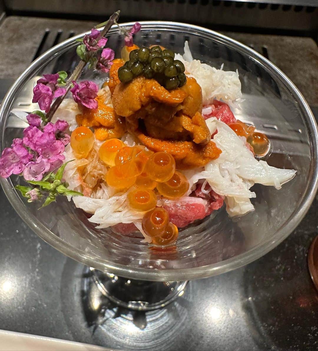 波多野結衣さんのインスタグラム写真 - (波多野結衣Instagram)「あんりちゃんのお誕生日会をいつメンでしました🥳🎉  いつも優しく色々聞いてくれるあんりちゃん🥺❤️‍🔥 素敵な年をすごしてね🥰✨  お誕生日おめでと〜〜〜🎉🥳 . . #お誕生日 #お誕生日会 #おめでとう  #素敵な1年を #happybirthday  #新進気鋭 #焼肉  #いつメン」11月1日 10時41分 - hatachan524