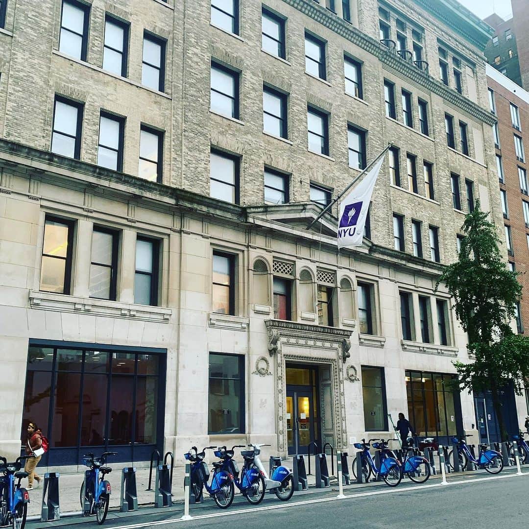 小林エリカのインスタグラム：「New York University @nyuniversity でLanguages departmentのYukiko Hanawa 教授による”SUNRISE-Radiant Stories-“と”Trinity, Trinity, Trinity “ @astrahousebooks の朗読とディスカッションのパブリックトークをしました！ @asa_no_burei Thanks professor Tom Looser @tomlooser  東海岸へやってきて国際交流基金 @jf_newyork ニューヨークのオフィスのみなさまに東海岸お世話になります。」