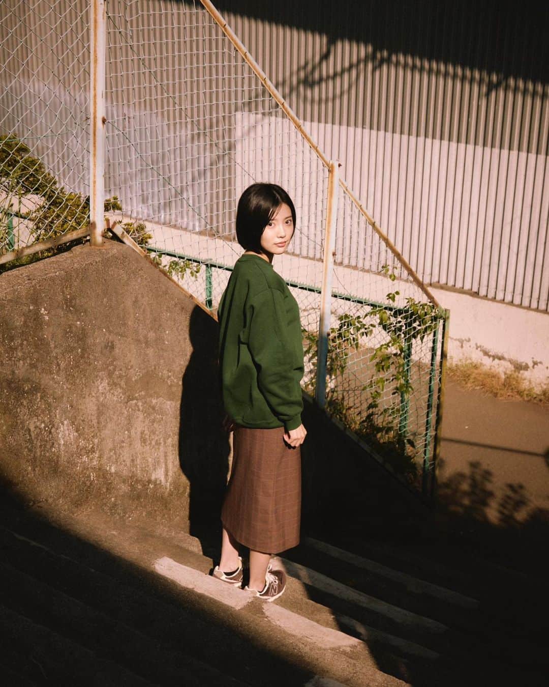 山本亜依のインスタグラム：「. こんにちは11月🍂  📷/@julan_tsuda」