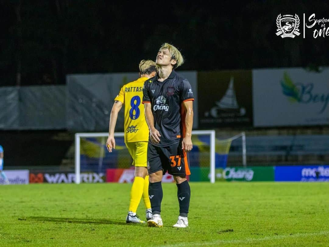 馬場悠企さんのインスタグラム写真 - (馬場悠企Instagram)「+3🤟 Let's win more.  【Season 2goal 3assist】  #thaileague2 #suphanburi #voltofficial #no37 #japan #asia #footballplayer  #football #soccer #life #enjoy #training #youtube」11月1日 11時52分 - yuki_bamba32