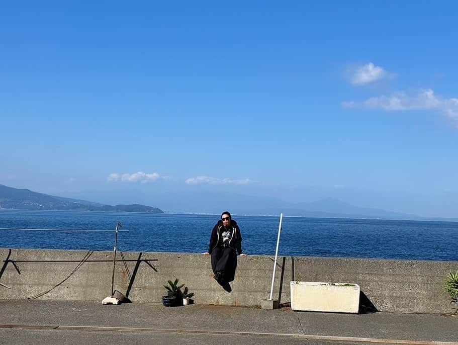 ko-daiさんのインスタグラム写真 - (ko-daiInstagram)「いつかの休息時間。  さて、どこの島でしょうか？  正解者には、こーちゃんポイントを10ポイント差し上げます🤝  #sonarpocket #ソナーポケット #ソナポケ #ko_dai」11月1日 12時14分 - sonapoke_kodai