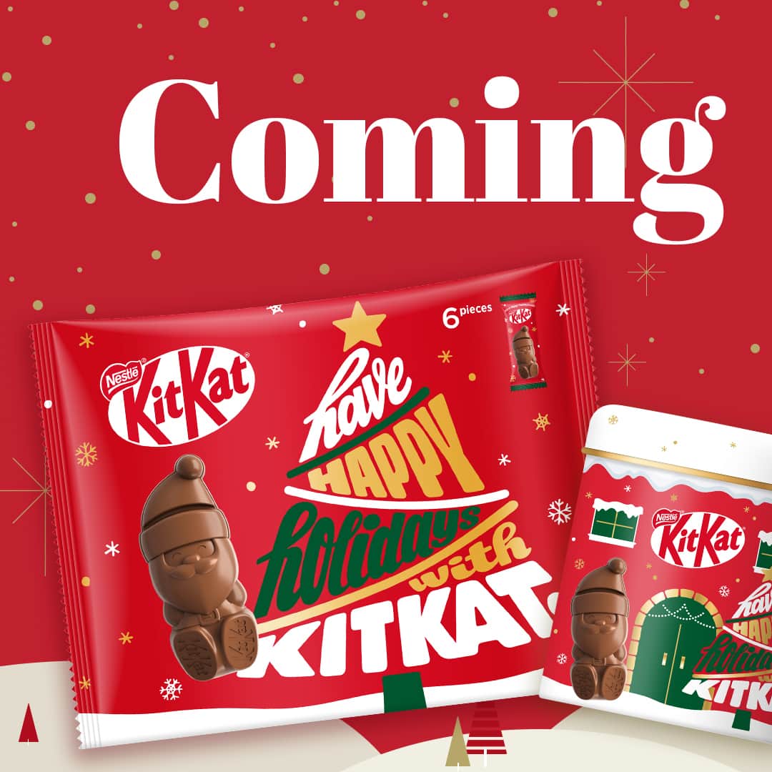 KITKAT Chocolatoryのインスタグラム：「コメントから「🎅」を送ってね ！  ◤　　　　　　　　　　　　◥  　 🔔 Coming soon… 🔔  #キットカットホリデイサンタ 　　先行予約販売開始🎅🎄！  ◣　　　　　　　　　　　 　◢  2023.11.6 Release✨ 「#キットカット ホリデイサンタ」🎅🍫 今年もホリデイシーズン限定で販売🎄  ネスレ通販では、先行予約受付中！ ハイライト「HolidaySanta」からチェック🌟  楽しみ！待ってました〜！という方、ぜひコメントから「🎅」を送ってね❤️  #kitkat #キットを口にしよう #ホリデイサンタ #サンタ #サンタクロース #クリスマス #break #ブレイク #クリスマス #チョコレート #ウエハース #サクサク #ザクザク #チョコレート好き #チョコレート好きと繋がりたい #チョコレート好きな人と繋がりたい #チョコレート大好き #おやつタイム #限定 #期間限定 #限定商品」