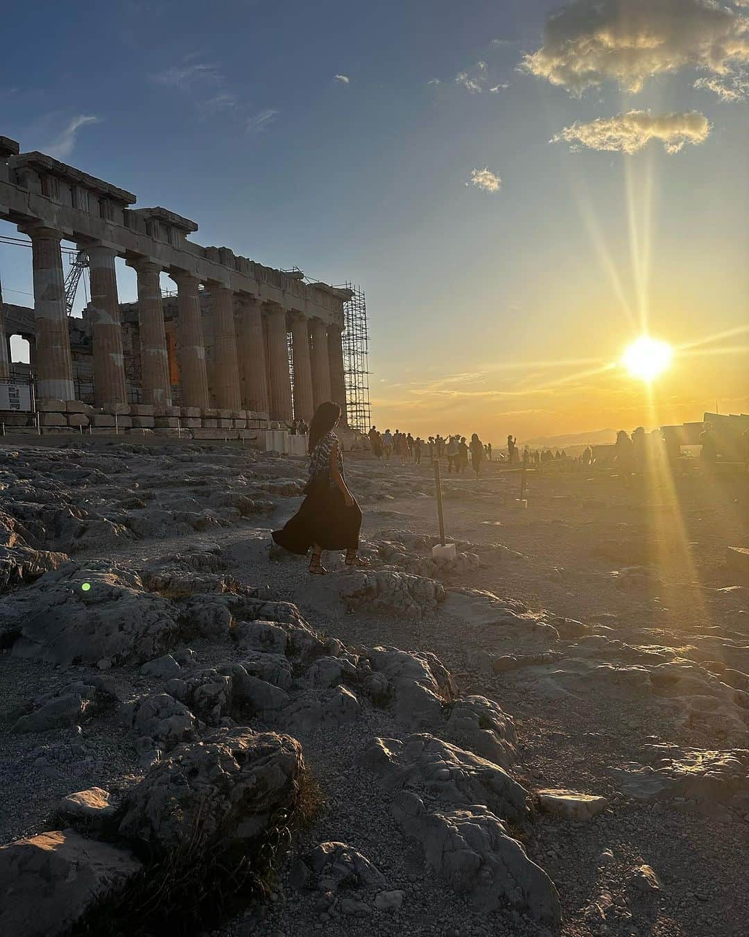 アビゲイル・スペンサーさんのインスタグラム写真 - (アビゲイル・スペンサーInstagram)「Abigail at the Acropolis. 🇬🇷」11月1日 23時45分 - abigailspencer