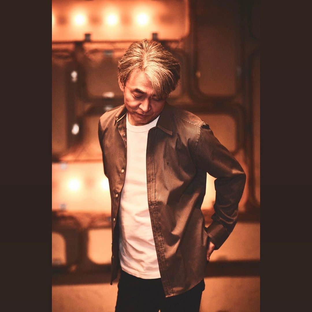 山野楽器のインスタグラム：「. 【#樋口了一 さん30周年記念アルバム 　　　　　　　　　　　　　　　リリース記念イベント】   樋口了一さん デビュー30周年記念アルバム 「いまダンスをするのは誰だ？」のリリースを記念して、 ミニライブとサイン会を行います！   🗓️2023年10月8日(日)　18：30～ 📍たまプラーザテラス ゲートプラザ1F  　　　　　　　　　　　　フェスティバルコート ※屋外会場のため、天候により内容や会場の変更、 または中止となる場合がございます。   ミニライブの観覧はフリーです◎ 皆さまぜひお誘いあわせの上、足をお運びください♪   ―サイン会参加方法－ イベント当日17：30より会場の特設カウンターにて、 アルバム『いまダンスするのは誰だ？』を 1枚ご購入につき、サイン会にご参加いただける サイン券１枚をお渡しいたします🎫 ※お支払いは現金のみですのでご注意ください。   詳しくはこちら👇 ① @yamano_musicのプロフィール欄にあるリンク ②『イベント』タブ内の『店舗イベント』タブ   #山野楽器 #yamano_music #樋口了一 #いまダンスをするのは誰だ？ #たまプラーザテラス #BeHappywithMusic #music #音楽のある生活」