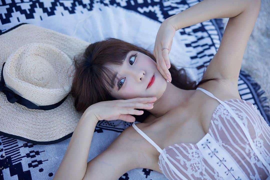 琳妲のインスタグラム：「👒 11月了耶 為什麼時間過這麼快⋯😳  - 球團年曆預告11/9截止唷 #在限動或精選」