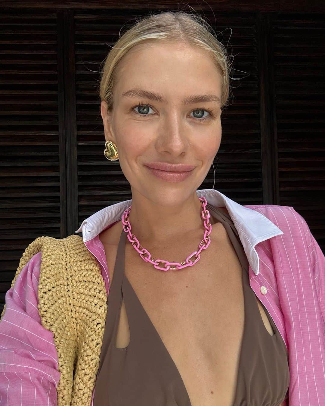エレナ・ペルミノヴァさんのインスタグラム写真 - (エレナ・ペルミノヴァInstagram)「Unpublished 🐚🌴」11月2日 0時27分 - lenaperminova