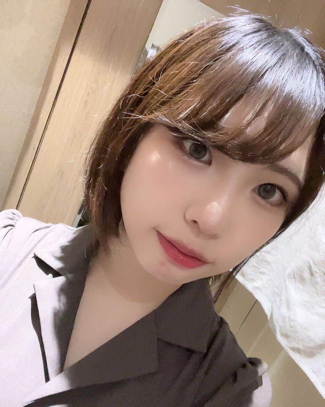 高杉麻里さんのインスタグラム写真 - (高杉麻里Instagram)「今日から11月  よろしゅう」11月1日 16時43分 - leala.mari20.622