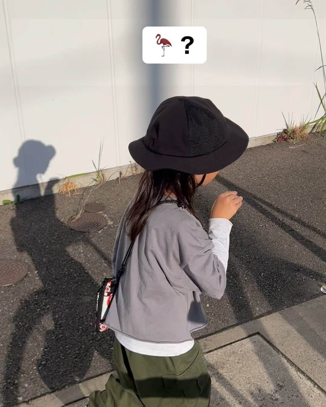 森本容子のインスタグラム：「スーパーへ行きたいのに。全然進まない、、、」