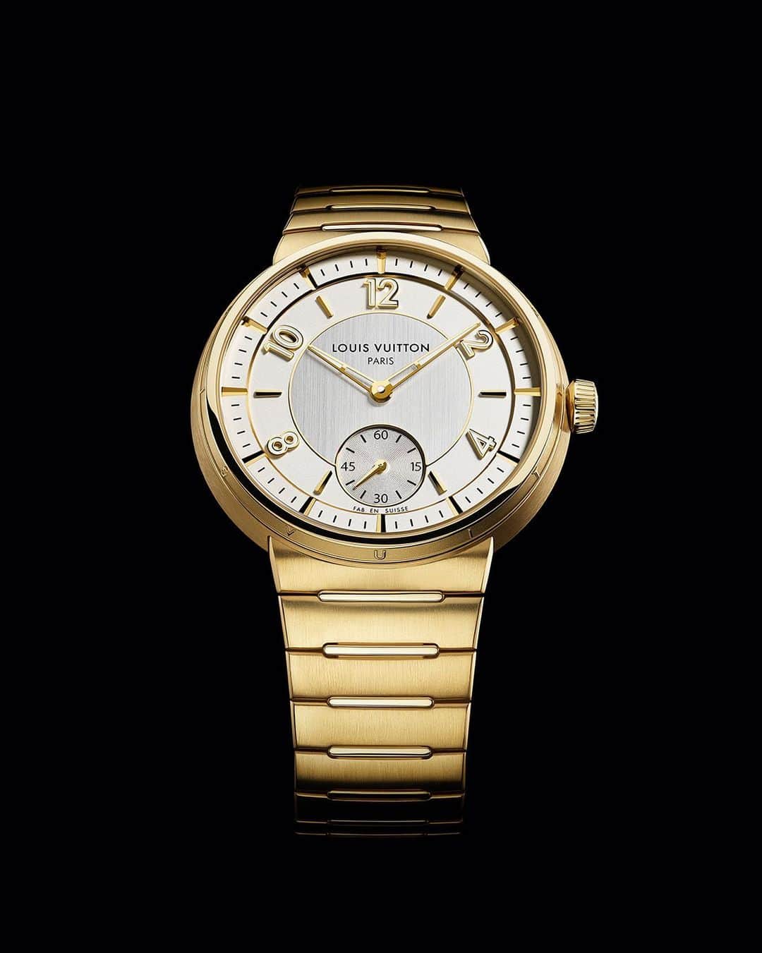 ルイ・ヴィトンさんのインスタグラム写真 - (ルイ・ヴィトンInstagram)「The new yellow gold Tambour watch. Unveiled in the latest color variation – the new Tambour, powered by the automatic LFT023 caliber, displays an elegant textured white dial, embellished by gold accents alongside a refined yellow gold case and integrated bracelet. Discover the reinvented icon via link in bio.    #LVTambour #LVWatches #LaFabriqueDuTemps #LouisVuitton」11月1日 16時49分 - louisvuitton