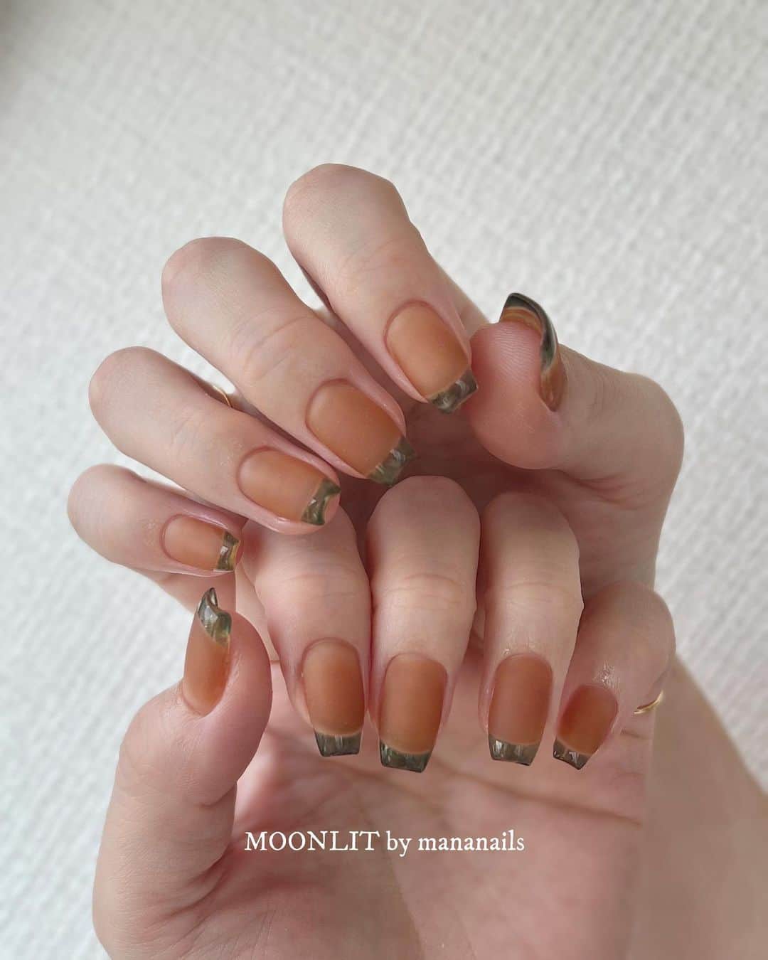 mananailsのインスタグラム：「🎃🥕🍑  パンプキンカラーのクリアフレンチ🧡💚  ☾120min」