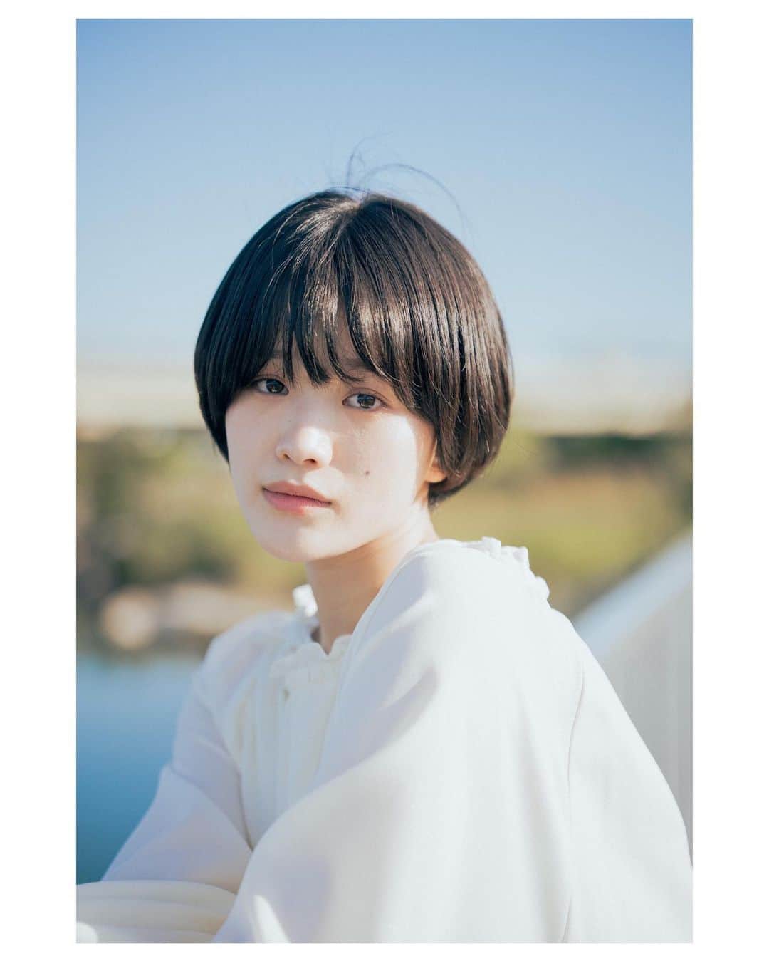 若林薫のインスタグラム：「おにまるさん② #宣材写真  #ショートカット女子  #사진으로그리는내세상  #숏컷여자」