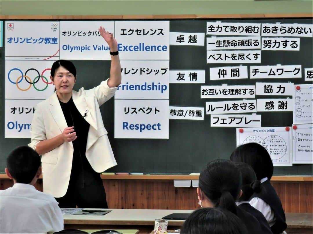 日本オリンピック委員会さんのインスタグラム写真 - (日本オリンピック委員会Instagram)「本日、長野市立篠ノ井東中学校にて、#バレーボール の #多治見麻子 さん、#ノルディック複合 の #阿部雅司 さんによる #オリンピック教室 を実施いたしました！ ご参加いただいた中学生の皆さん、ありがとうございました！  #TEAMJAPAN #がんばれニッポン」11月1日 17時46分 - teamjapanjoc
