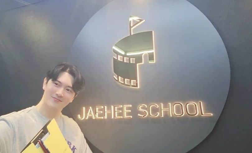 ジェヒさんのインスタグラム写真 - (ジェヒInstagram)「Global acting training center Jaehee school  상담 문의 : 02-6952-0482 . . #연기 #방송연기 #무대연기 #화술 #스피치 #잠실연기학원 #연기학원 #오디션 #드라마 #영화」11月1日 18時03分 - the_jaehee