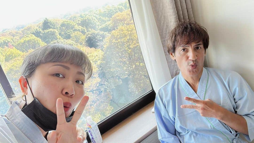 丸山桂里奈さんのインスタグラム写真 - (丸山桂里奈Instagram)「やばい、下剤がやばい。 急にくる、下剤苦手😨😨😨 ただ、定期的に受けないといけないので大腸カメラだけやりにきました。人間ドックはまた受ける場所があるのですが、長年大腸はここて決めてます。今日は2人で。 やはり今の医療は早期だと大半は治ると思うので、とにかく気をつけながらです🥹 無事に2人とも大丈夫でした☺️🫶健康第一ですね☺️🫶‼️  #大腸カメラ #夫婦揃って #健康第一 #元気で長生きしようね #2人とも大丈夫でした #1日がかり #おつかれさまでした #いい意味で #インスタバエ」11月1日 18時14分 - karinamaruyama