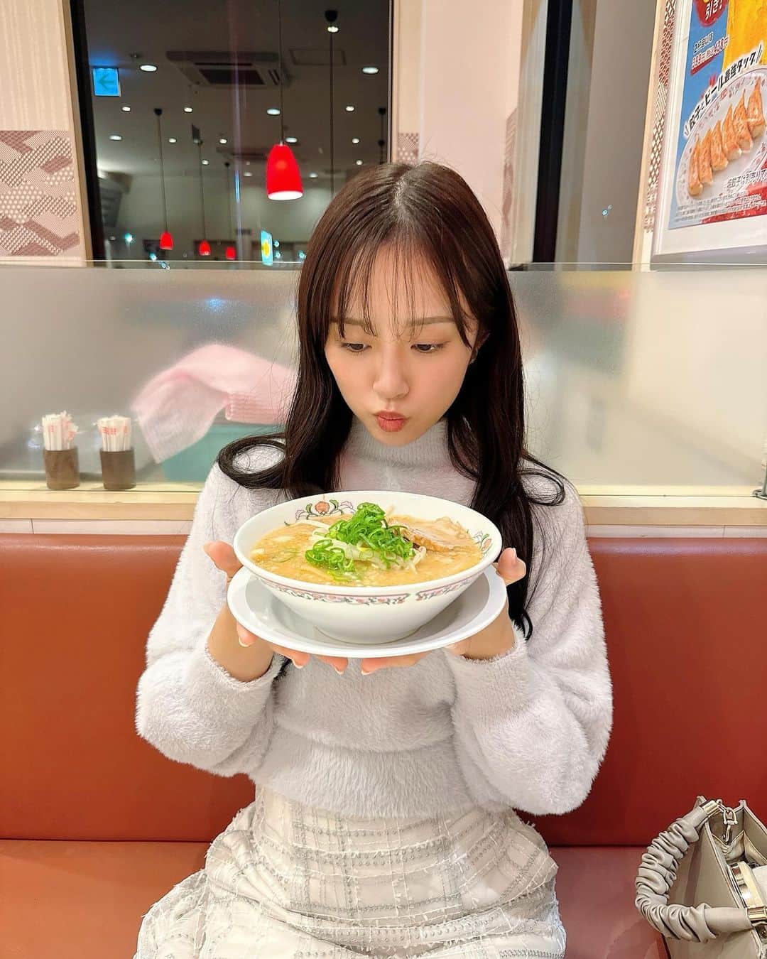 飯野雅さんのインスタグラム写真 - (飯野雅Instagram)「王将が好きすぎる🫰🏻」11月1日 18時15分 - biichan_