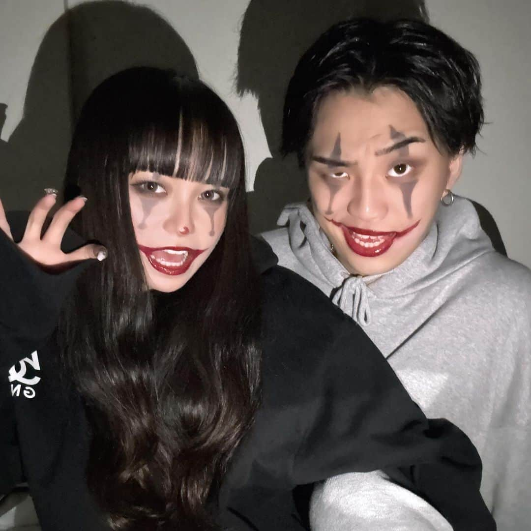 しみずくるみさんのインスタグラム写真 - (しみずくるみInstagram)「急遽滑り込みハロウィンしました🌙」11月1日 18時35分 - __s.k0328