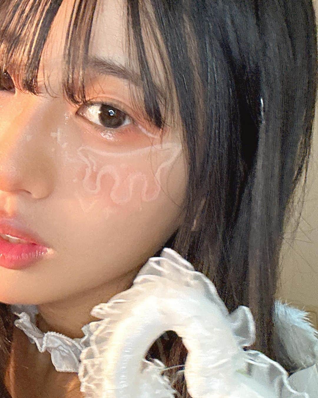 大嶺夢月希さんのインスタグラム写真 - (大嶺夢月希Instagram)「👼🏻🌤  #jk #jkブランド  #love #06#07#06년생 #07년생  #Halloween #天使」11月1日 18時34分 - oomineyuzuki