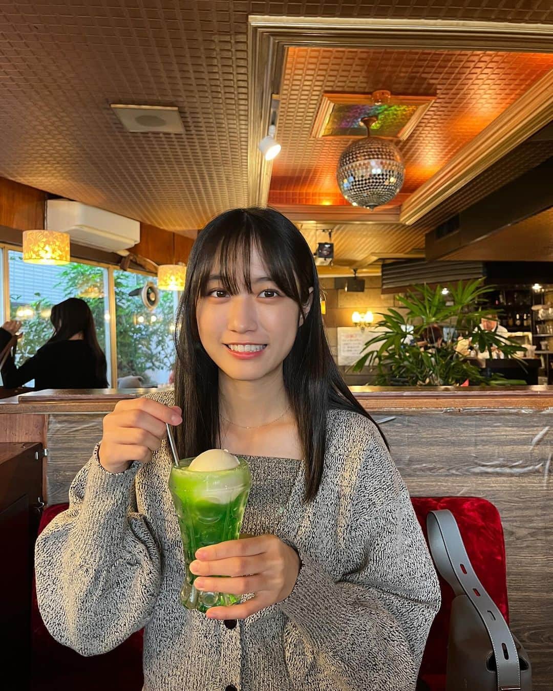 崎本紗衣のインスタグラム：「. メロソ  #崎本紗衣  #崎本紗衣崎本紗衣崎本紗衣 #スターダストプロモーション」