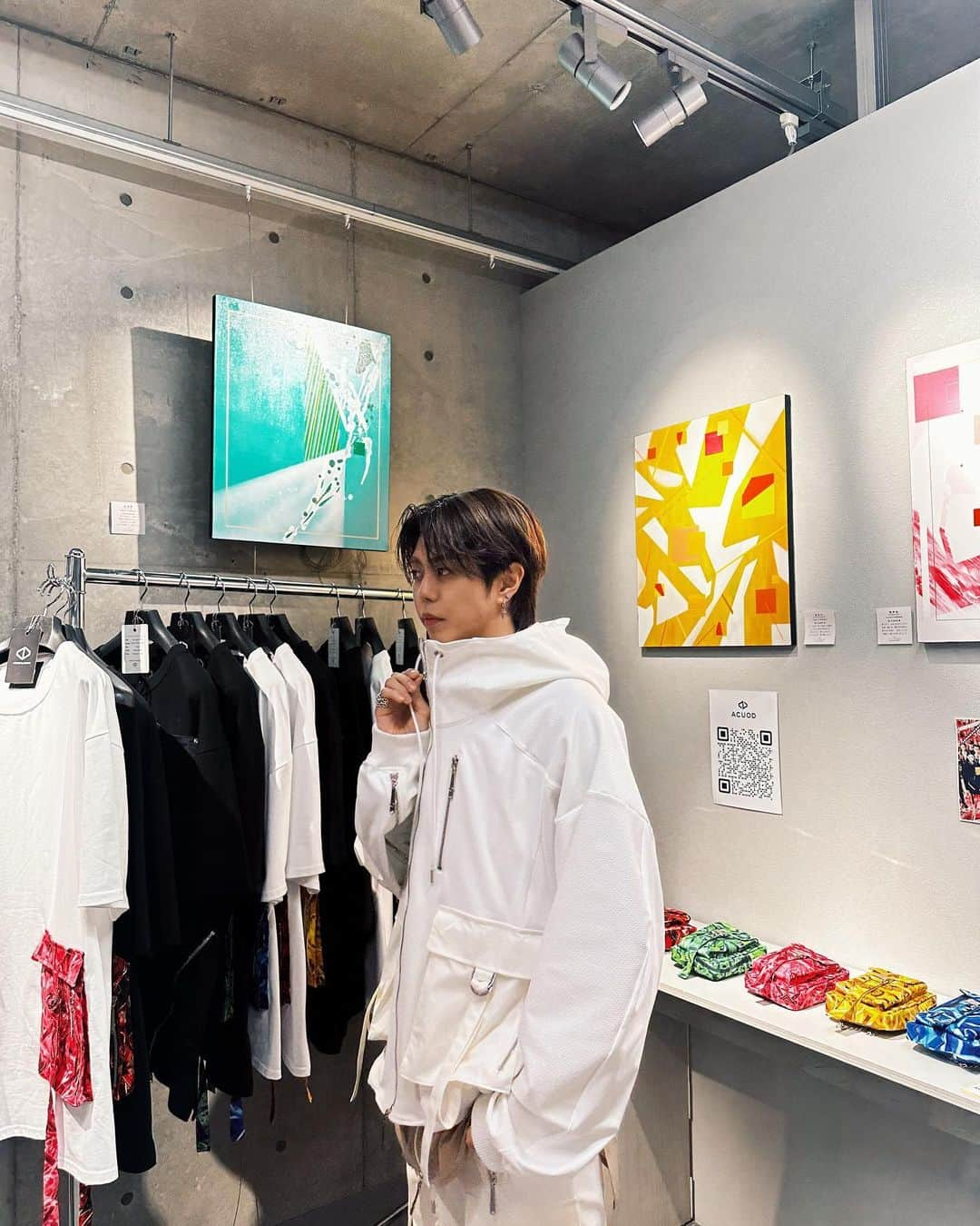 岡本聖哉さんのインスタグラム写真 - (岡本聖哉Instagram)「🤍🤍☺︎ @acuod_official  @i_chanu_m_acuod  ACUOD 24S/S COLLECTION」11月1日 18時52分 - okmtseiya_official