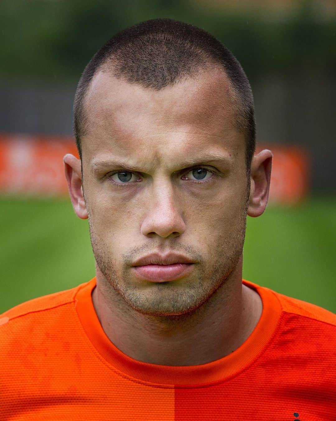 サッカー オランダ代表チームさんのインスタグラム写真 - (サッカー オランダ代表チームInstagram)「EURO 2012 headshots 🇳🇱📸  #EURO2024」11月1日 18時52分 - onsoranje