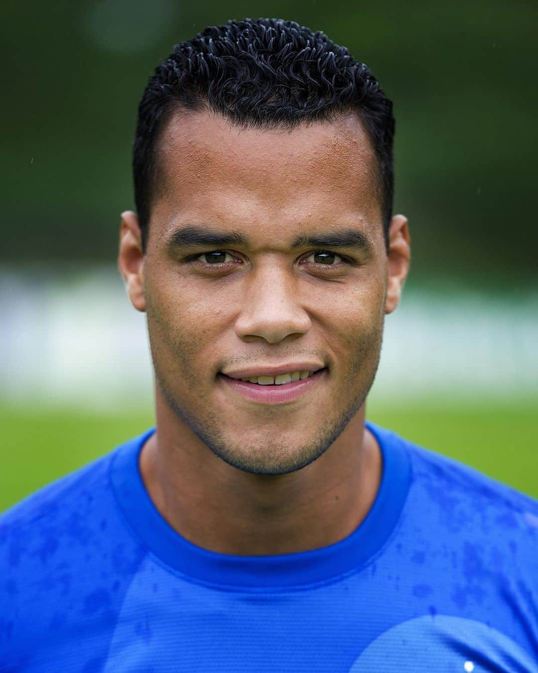 サッカー オランダ代表チームさんのインスタグラム写真 - (サッカー オランダ代表チームInstagram)「EURO 2012 headshots 🇳🇱📸  #EURO2024」11月1日 18時52分 - onsoranje