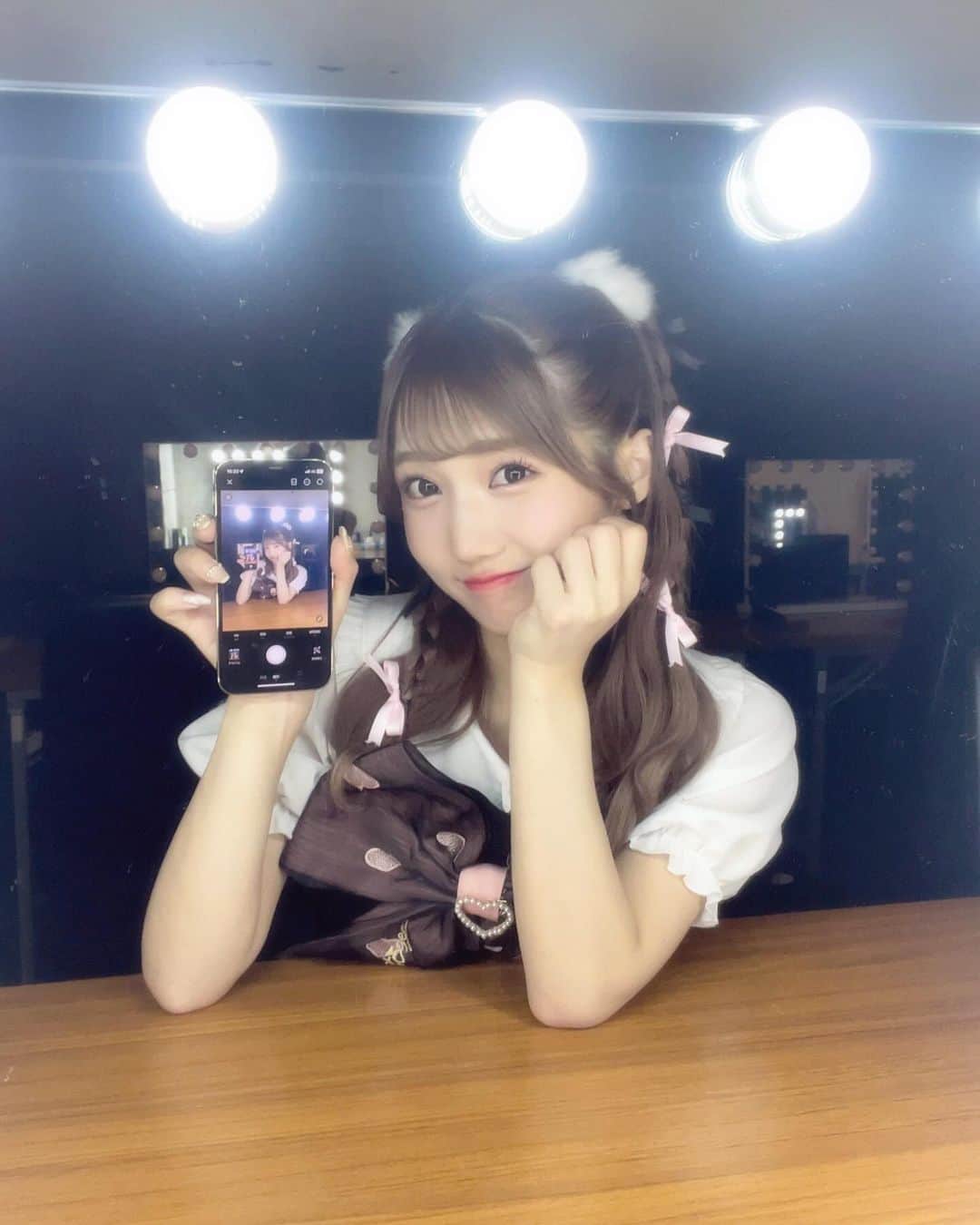 門林有羽のインスタグラム：「. . 鏡越しのカドバヤシ🍒𓈒 𓂂𓏸 こちらの衣装どうでしたか？‪‪☺︎‬」