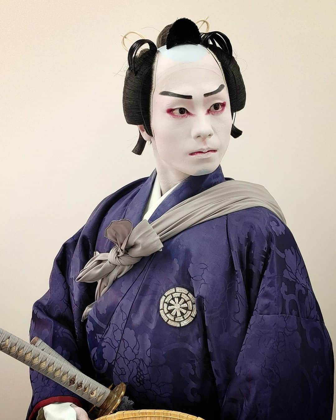 市川團子のインスタグラム：「皆様、こんにちは。 市川團子でございます。  先日、「立川立飛歌舞伎特別公演」に出演させていただきました。  沢山の皆様のご来場、誠にありがとうございました。 心より御礼申し上げます。  #立川立飛歌舞伎特別公演 #歌舞伎 #kabuki #市川團子」