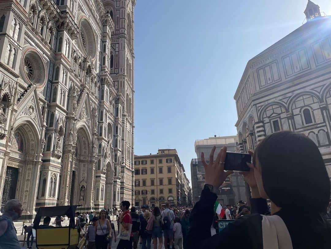 石川真佑さんのインスタグラム写真 - (石川真佑Instagram)「・ ＊ 1mese🇮🇹✨ ＊ #Firenze #italy」11月1日 19時44分 - mayu_00514